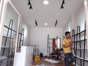 33622137 607530979603447 8989036697039667200 n 300x225